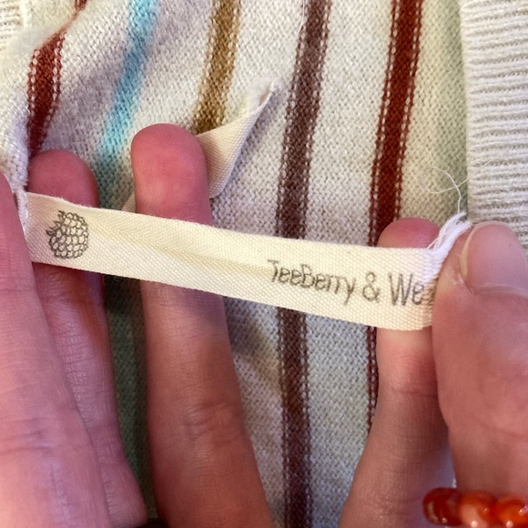 Teaberry & We Medium Striped Sweater Shirt - Picture 3 of 5